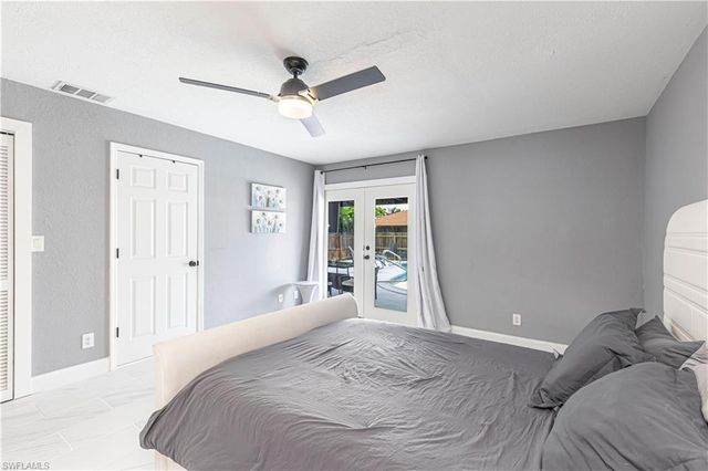 758 105th AVE N, Naples, FL 34108