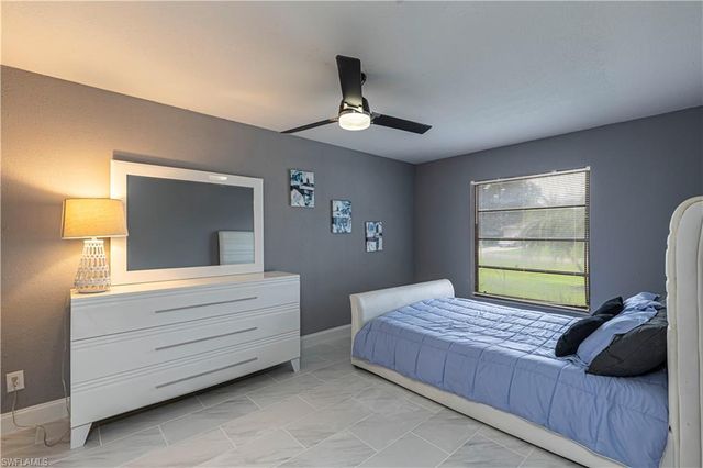 758 105th AVE N, Naples, FL 34108