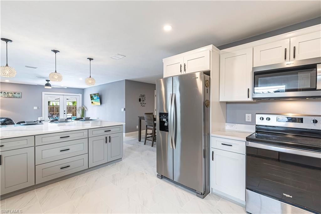 758 105th AVE N, NAPLES, FL 34108 — photo 5