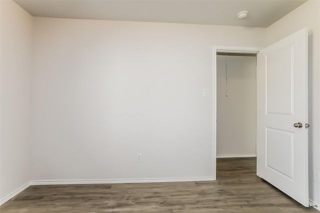 222 Blue Crane Street, Huntsville, TX 77320