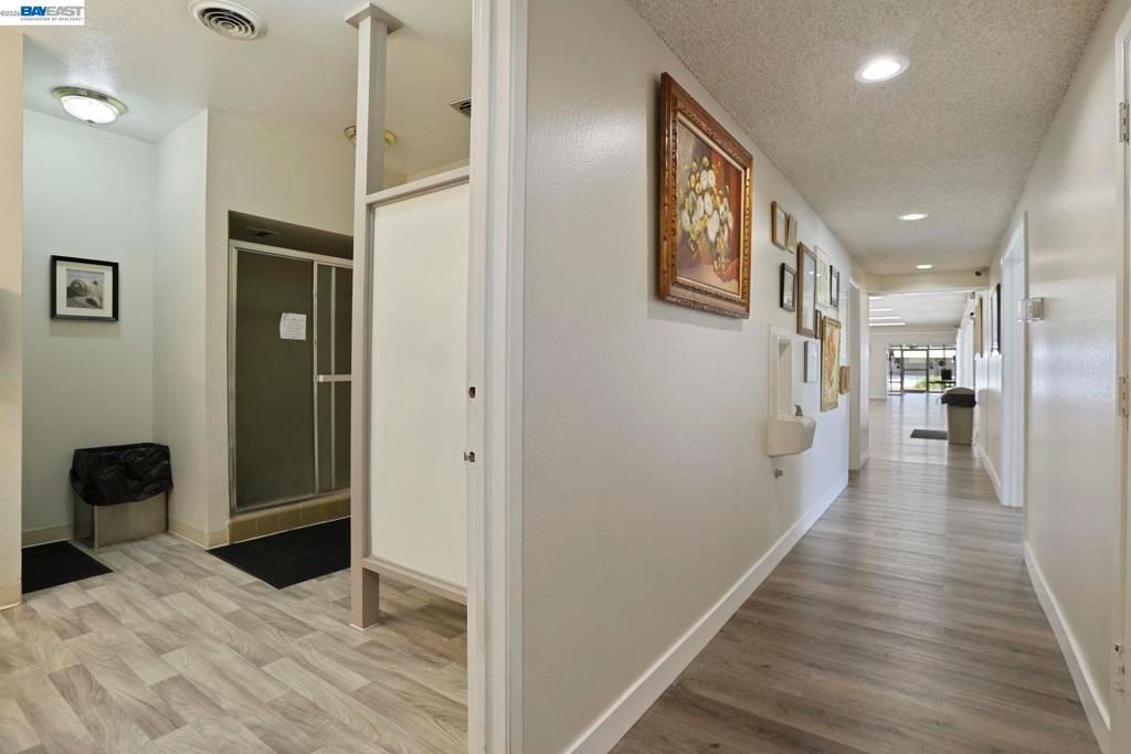 Image 35 of property listing at 5040 JACKSON ST, North Highlands, CA 95660