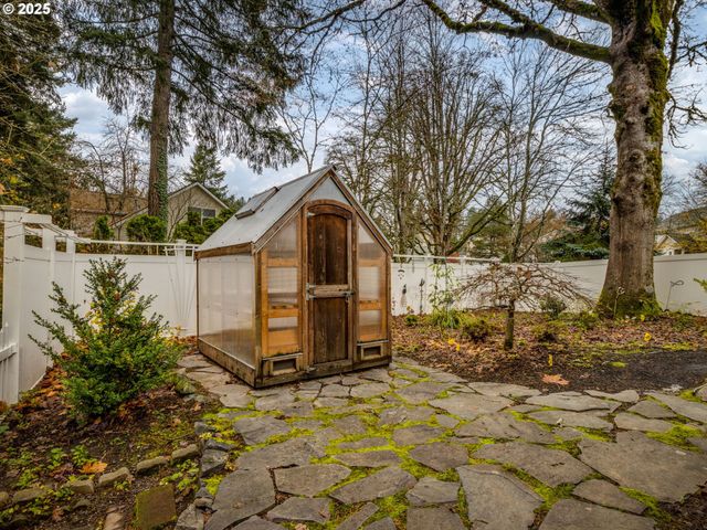 7709 Sw THORNTON Dr, Wilsonville, OR 97070