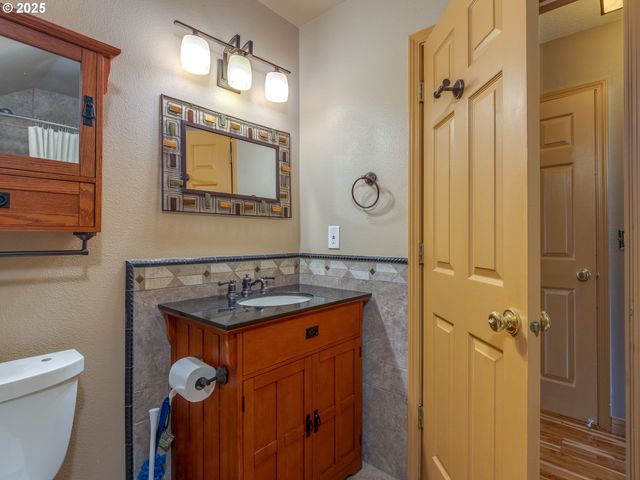 7709 Sw THORNTON Dr, Wilsonville, OR 97070