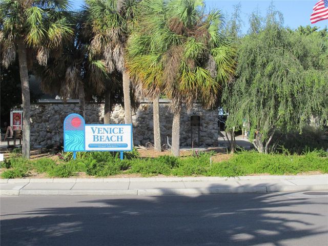 505 GRANADA AVENUE, Venice, FL 34285