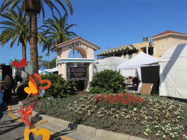 505 GRANADA AVENUE, Venice, FL 34285