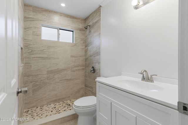 34 Tarworth Terrace, Manchester, NJ 08759