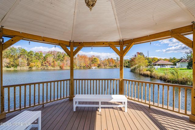 34 Tarworth Terrace, Manchester, NJ 08759