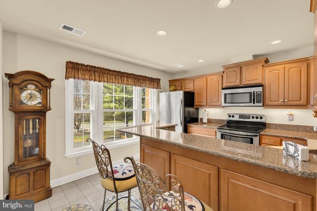 11806 GREEN LOOK PL, Fairfax, VA 22033