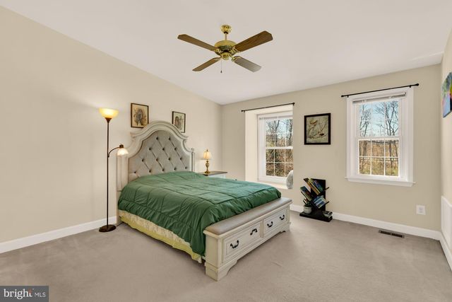 11806 GREEN LOOK PL, Fairfax, VA 22033