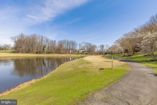 11806 GREEN LOOK PL, Fairfax, VA 22033