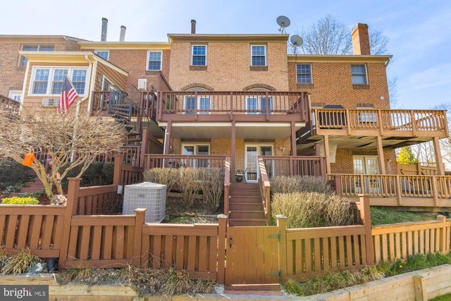 11806 GREEN LOOK PL, Fairfax, VA 22033