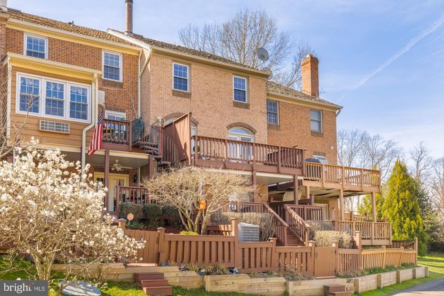 11806 GREEN LOOK PL, Fairfax, VA 22033