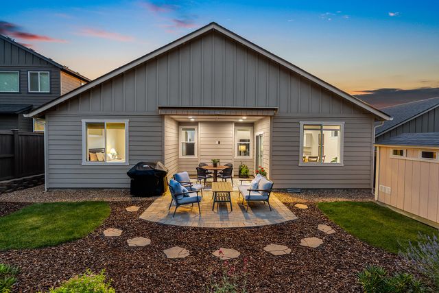 1830 NE Janice Way, Bend, OR 97701