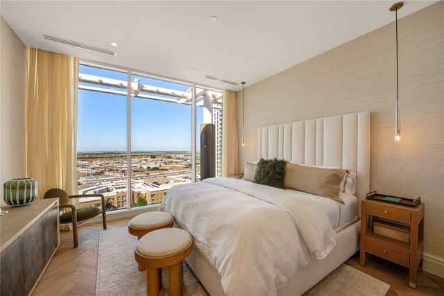 2408 Victory Park Lane 1442, Dallas, TX 75219