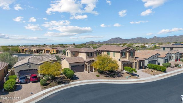 13421 N Flaxleaf Place, Oro Valley, AZ 85755