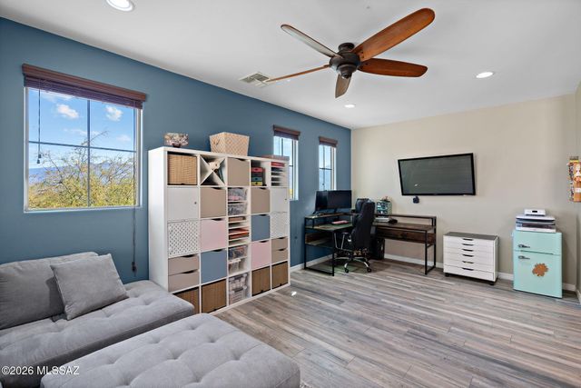 13421 N Flaxleaf Place, Oro Valley, AZ 85755