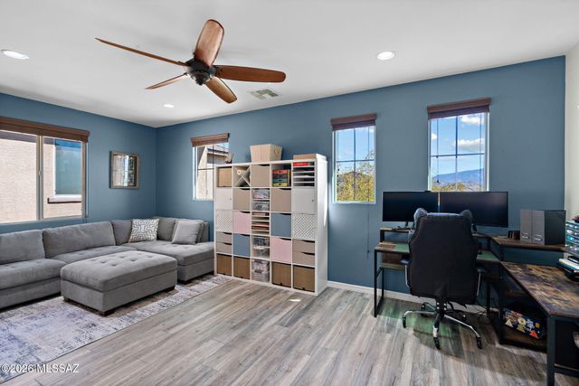 13421 N Flaxleaf Place, Oro Valley, AZ 85755