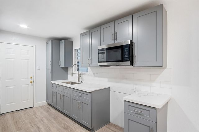 4808 Terry Street, Houston, TX 77009