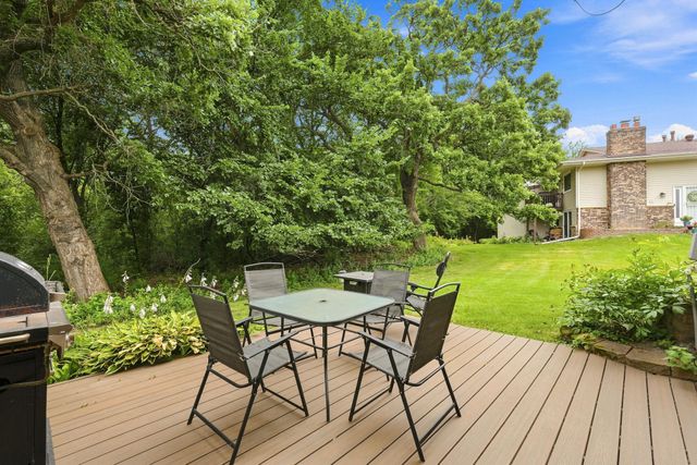 1711 Hickory Hill Drive, Eagan, MN 55122