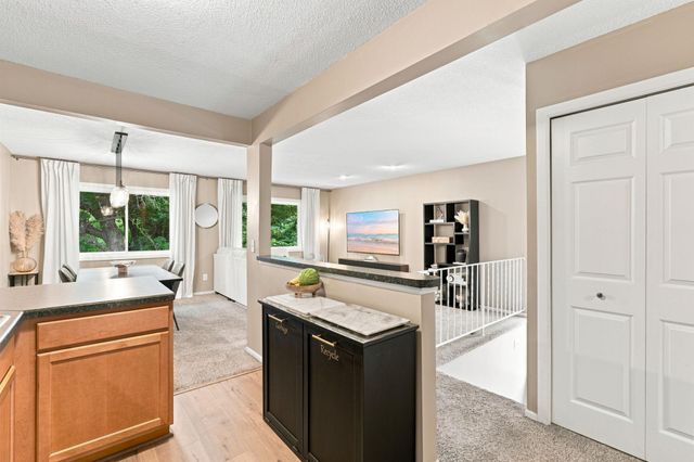 1711 Hickory Hill Drive, Eagan, MN 55122
