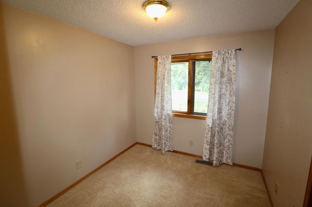 11148 191st Avenue NW, Elk River, MN 55330