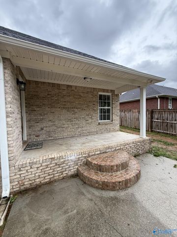 606 Sherry Street, Hartselle, AL 35640