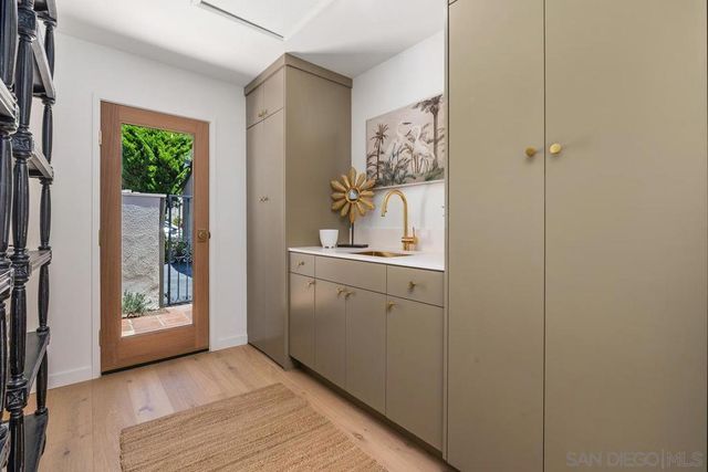 16902 Via De Santa Fe Unit 7, Rancho Santa Fe, CA 92067
