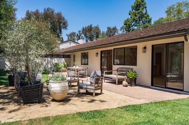 16902 Via De Santa Fe Unit 7, Rancho Santa Fe, CA 92067