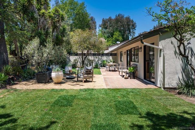 16902 Via De Santa Fe Unit 7, Rancho Santa Fe, CA 92067
