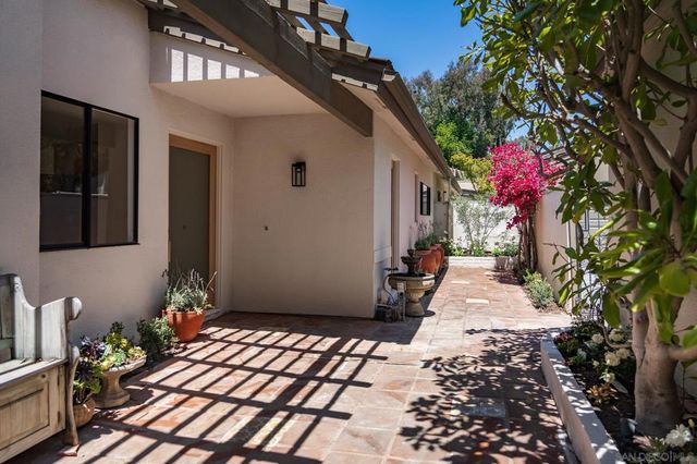 16902 Via De Santa Fe Unit 7, Rancho Santa Fe, CA 92067