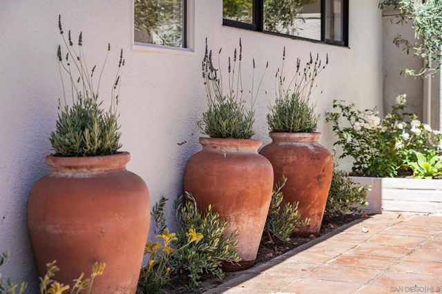 16902 Via De Santa Fe Unit 7, Rancho Santa Fe, CA 92067
