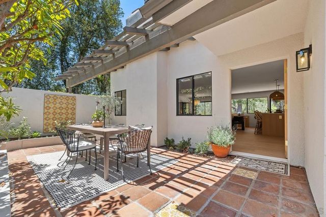16902 Via De Santa Fe Unit 7, Rancho Santa Fe, CA 92067