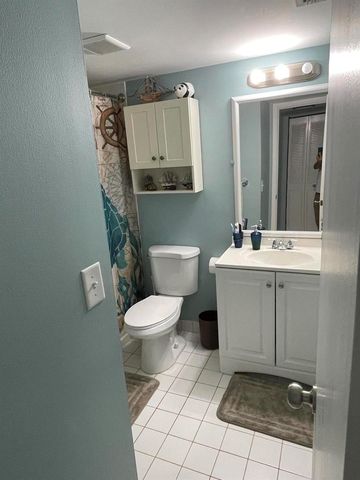 536 Shady Pine Way A2, West Palm Beach, FL 33415