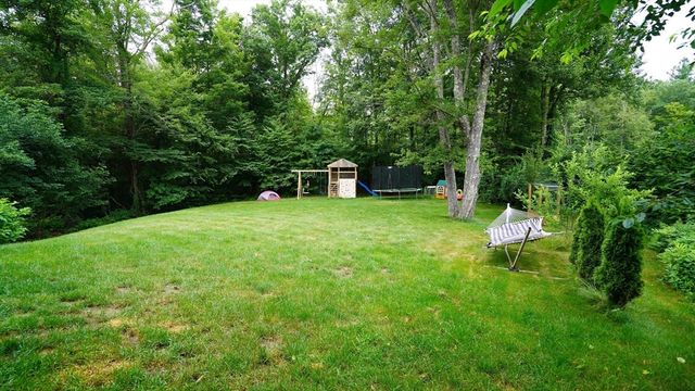 59 Whitins Road, Sutton, MA 01590