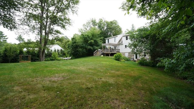 59 Whitins Road, Sutton, MA 01590