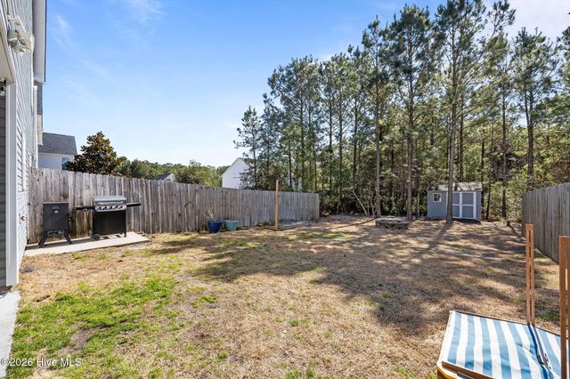 376 Frisco Way, Holly Ridge, NC 28445