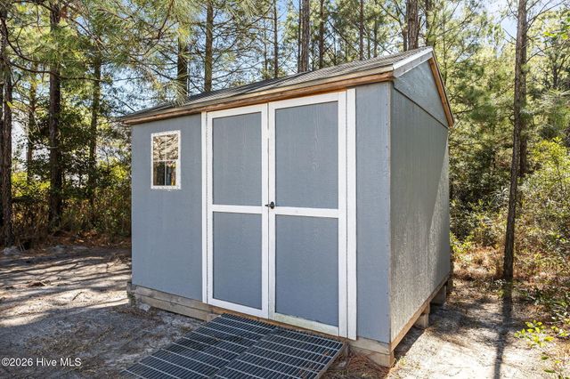 376 Frisco Way, Holly Ridge, NC 28445