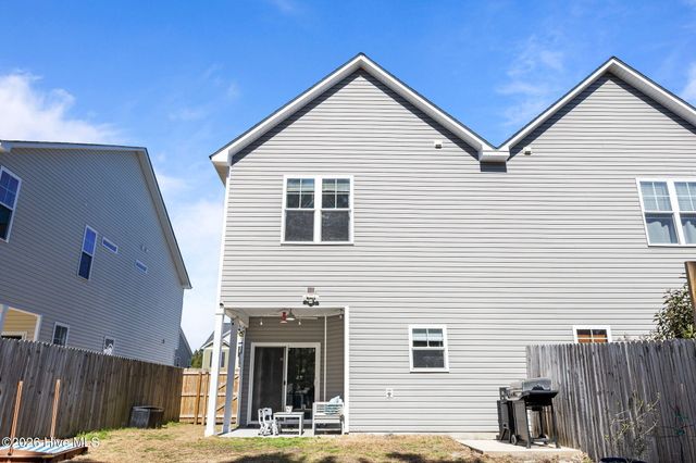 376 Frisco Way, Holly Ridge, NC 28445