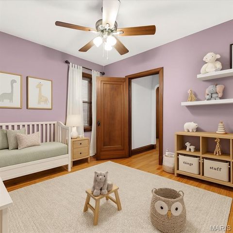 5346 Tholozan Avenue, St Louis, MO 63109