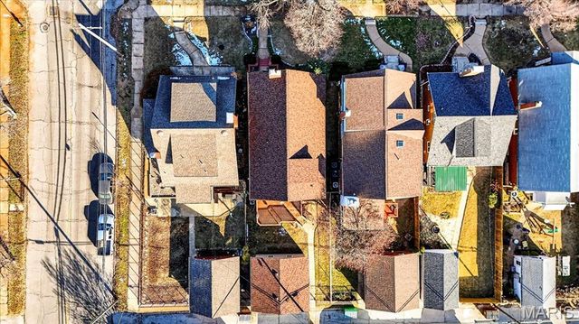 5346 Tholozan Avenue, St Louis, MO 63109