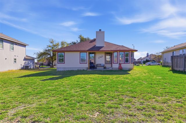 309 Dana DR, Hutto, TX 78634