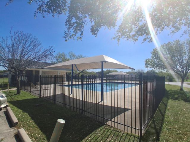 309 Dana DR, Hutto, TX 78634