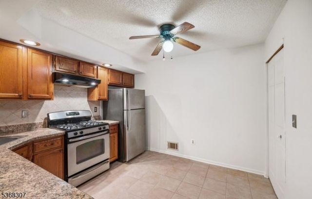 4108 Dilts Ln, Bridgewater Twp., NJ 08807