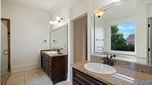 31 Lake Forest Blvd SW, Huntsville, AL 35824