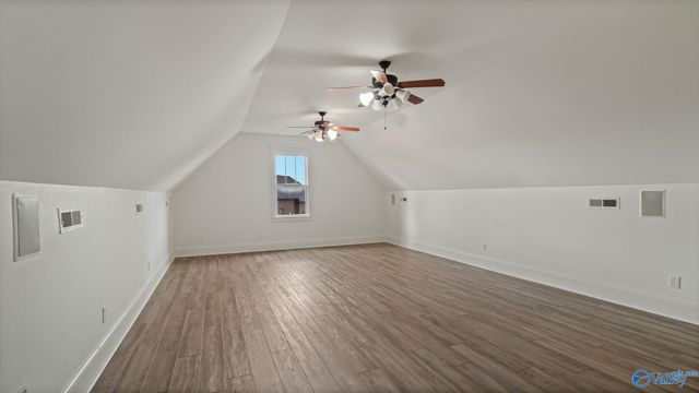 31 Lake Forest Blvd SW, Huntsville, AL 35824