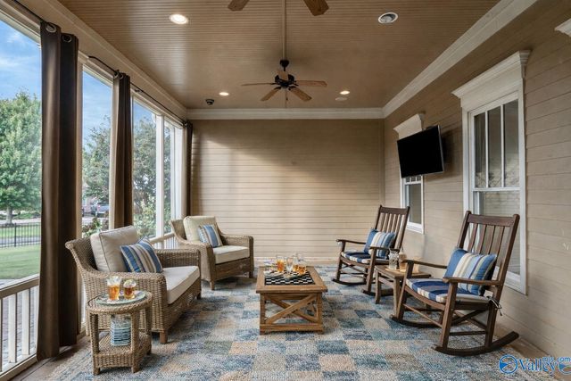 31 Lake Forest Blvd SW, Huntsville, AL 35824