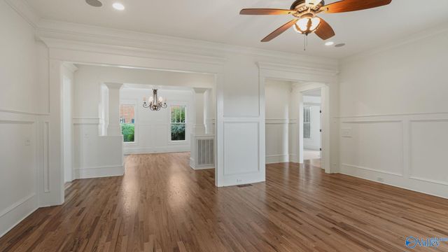 31 Lake Forest Blvd SW, Huntsville, AL 35824