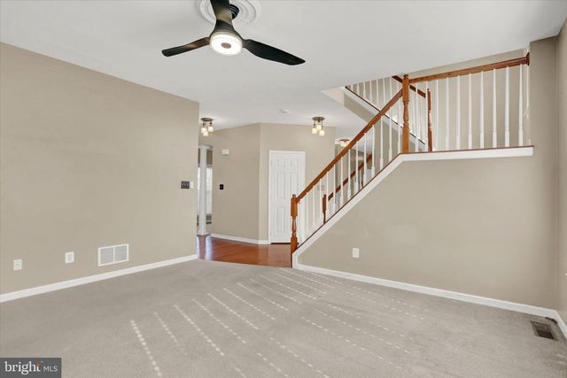 121 COBBLESTONE WAY, Dillsburg, PA 17019