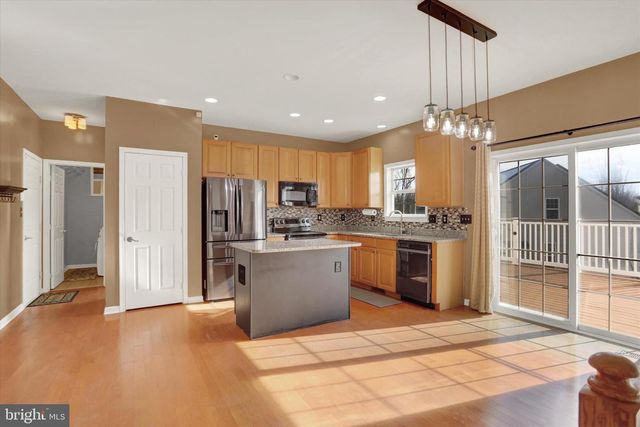 121 COBBLESTONE WAY, Dillsburg, PA 17019