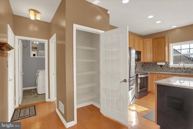 121 COBBLESTONE WAY, Dillsburg, PA 17019